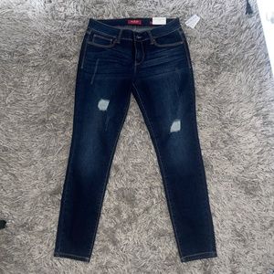 Guess skinny jeans sz 29x28